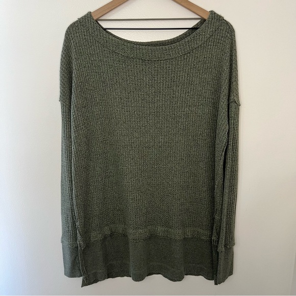 We The Free Overized Waffle Knit Army Green Long Sleeve Sweater Top Womens Small - Picture 1 of 8